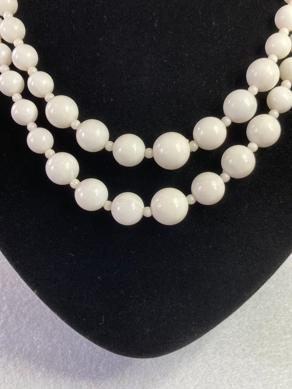 Vintage Two Strand White Marbled Plastic Beaded C… - image 1