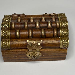 Vintage Mini Wood Brass Copper Hinged Box...India Wooden Jewellery Box...Brass Copper Trinket Box...Home Decor Chest...Home Accents