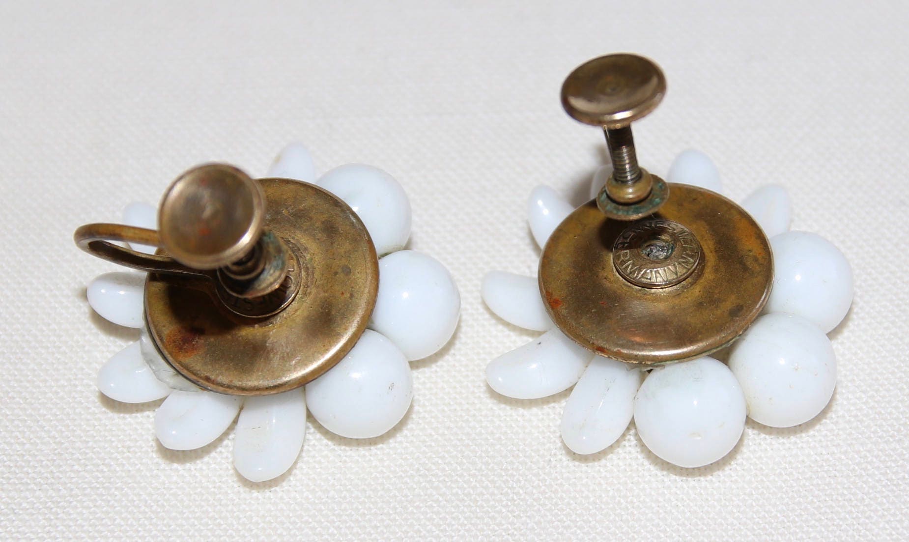 Vintage Milk Glass White Flower Glass Classic 1950's Retro