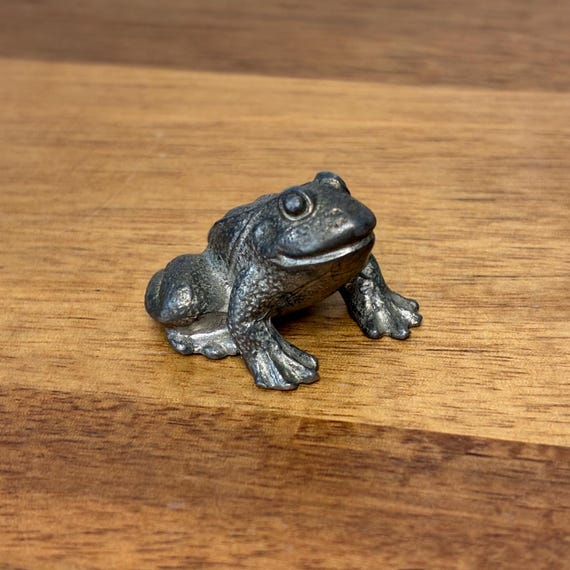 カエル　ジルコニア　置物 カエル ジルコニア 置物 カエル ジルコニア 置物