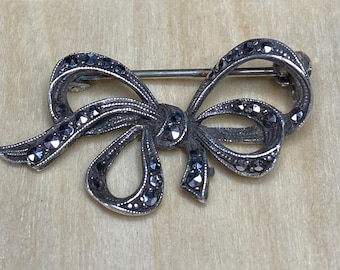 Vintage Sterling Silver And Marcasite Ribbon Bow Lecita Brooch Pin