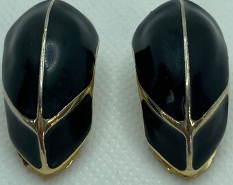 Vintage Black Enamel Gold Tone Finilo Clip On Earrings Half Hoop