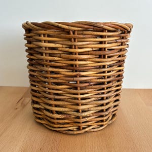 Vintage Woven Wicker Basket...Woven Willow French Basket...Wicker Home Decor...Willow Planter...Cane Dustbin...Country Farmhouse Decor