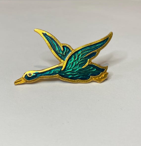 Carven vintage brooch with - Gem