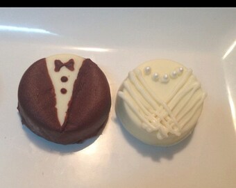 1 Dozen Bride & Groom Chocolate Covered Oreos