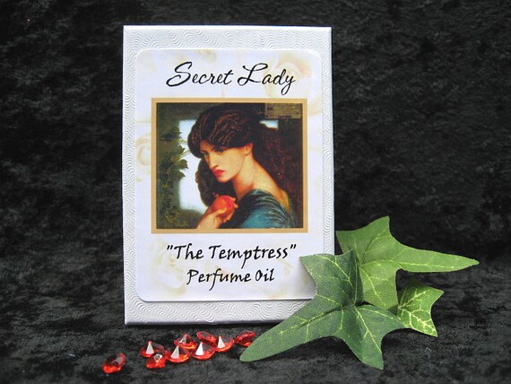 ROLL ON PERFUME. Bourbon Vanilla, Labdanum, Coriander, Rose and Musk. Romantic Birthday / Anniversary Gift. 15 ml.