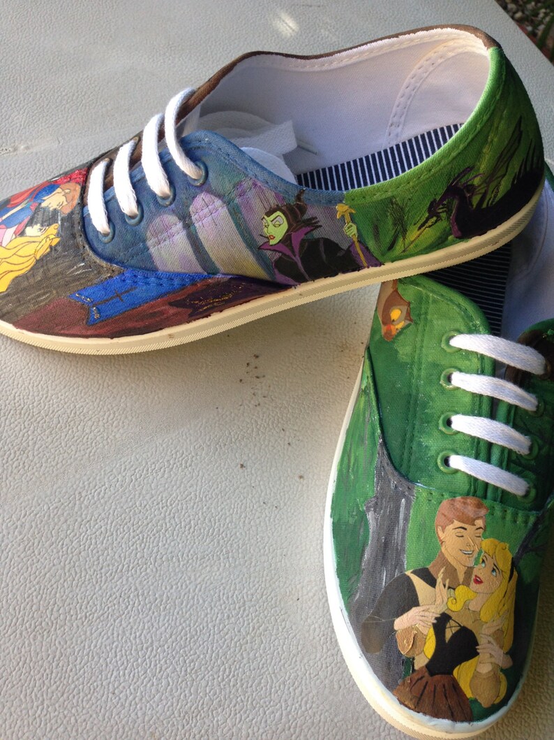 48 Limited Edition Briar rose shoes for Girls