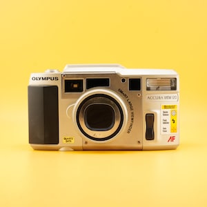 Vintage Olympus Accura View 120 35mm Point & Shoot Film Camera