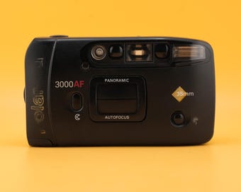 Vintage Polaroid 3000 AF 35mm Point & Shoot Film Camera