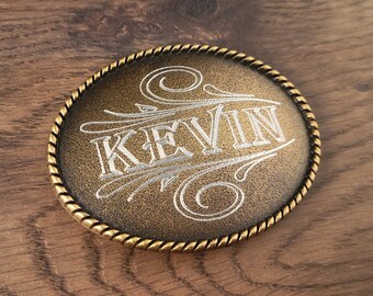 belt buckle logo