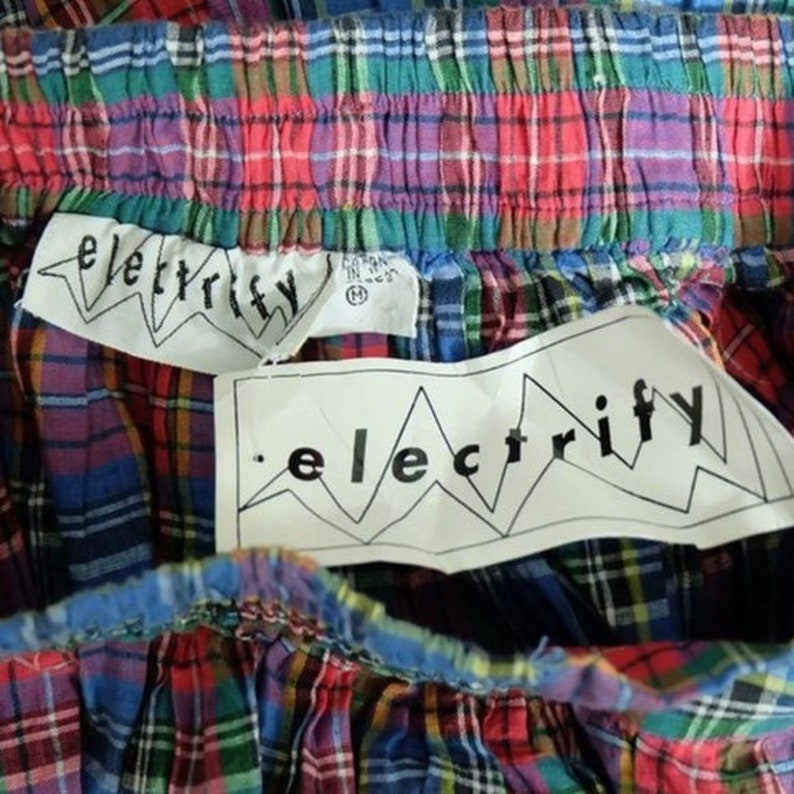 Blue Red Pleated Plaid Skirt w Contrast Trim ML