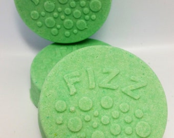 Aromatherapy Shower Steamers | Mint and Eucalyptus | Shower Fizzy | Shower Melts | Natural Shower Steamers