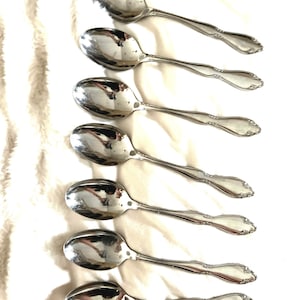 Oneida Chateau 7 spoon set FREE SHIP made in USA stainless flatware