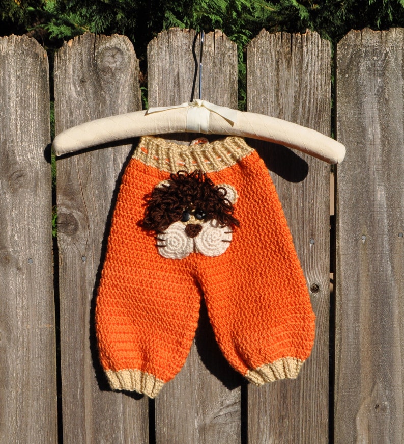 CUTE LION PANTS 0-3 Months Super Popular Baby BoyGirl Fun Baby Shower Gift Cute Photo Prop Warm Comfortable Acrylic Yarn Knit or Crochet