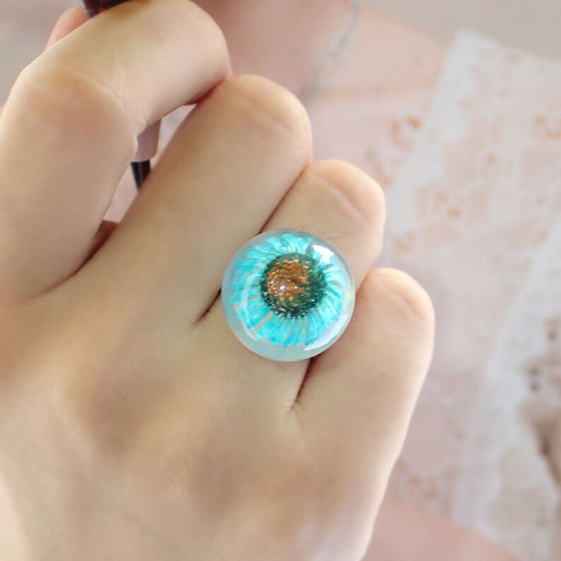 1PC Clear resin flower ring Adjustable balls ring Daisy jewelry Memorial ring Botanical Jewelry Resin Ring Pressed Flower Ring