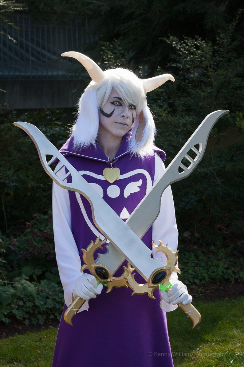 asriel dreemurr halloween costume