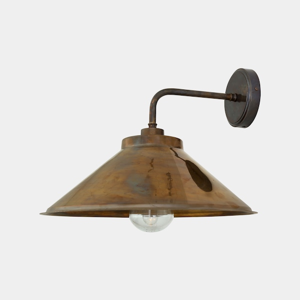 Nerissa Vintage Wall Light / Industrial Wall Sconce / Bathroom Brass Wall Light / 7 Color Finishes / 12.4x14.8x15.4" (31.5x37.5x39cm)