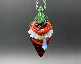 toothie strawberry pendant