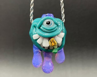 Colgante de cristal rebosante de sarcasmo