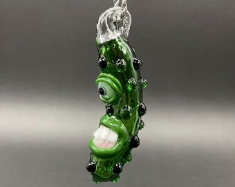Adorno de pepinillo de cristal de Rick