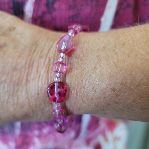 Rosa Acryl Perlen Armband und passende Ohrringe Set