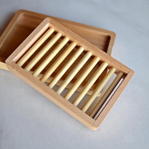 Mydelniczka bambusowa, dwuwarstwowa tacka ociekowa, 2 sztuki