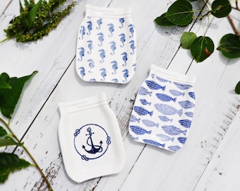 Ceramic Soap Dish: Blue & White Nautical Theme