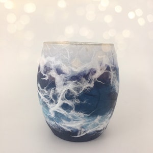 Stormy Seas Tea Light Candle Holder. Strawsilk Glass. image 4