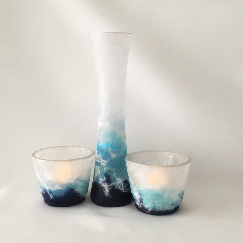 Stormy Seas Tea Light Candle Holder. Strawsilk Glass. image 8