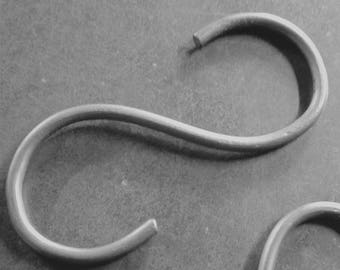 S shaped hook, pot kitchen utensils pan hook hanging handmade UK Matt graphite