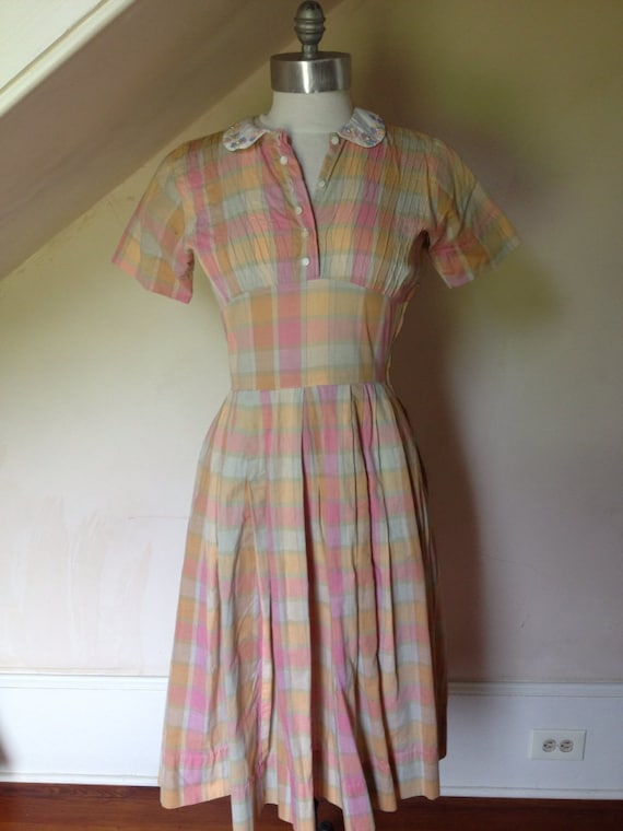 1940's Spring/Summer Pastel Plaid Day Dress