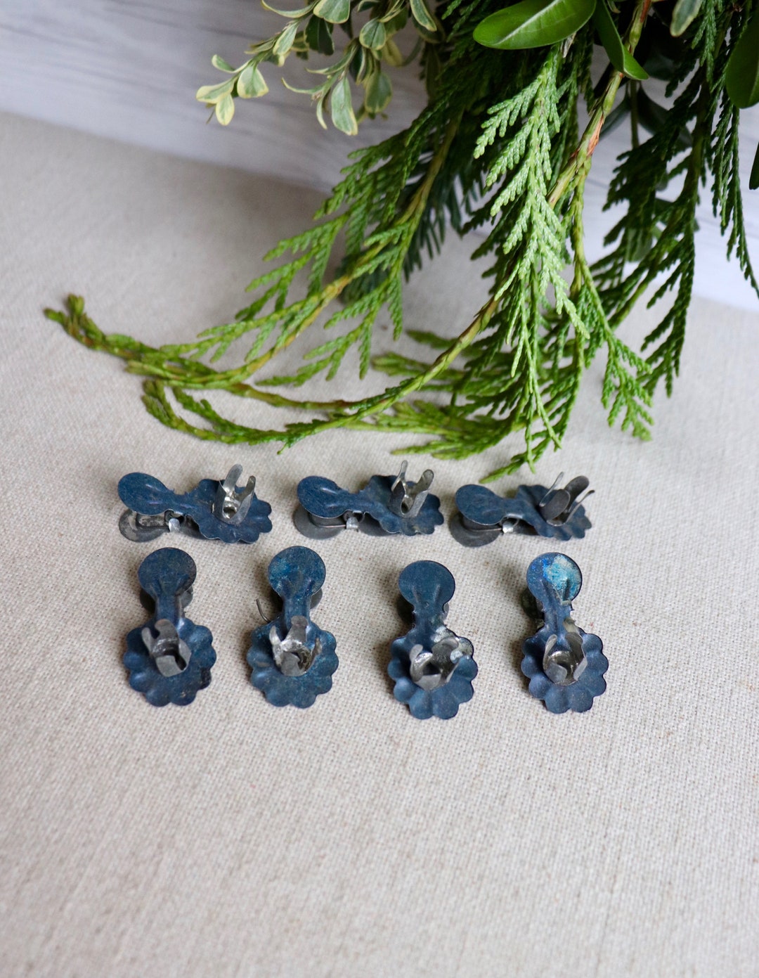 Vintage Unique Set of 7 Metal Christmas Candle Tree Clips, Vintage Metal Tree Candle Clips