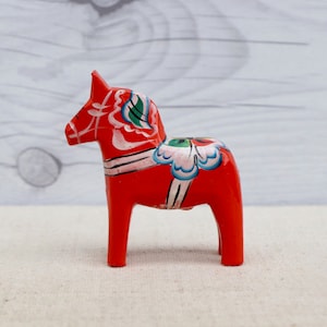 Swedish Orange Dala Horse Souvenir, Swedish Folk Art Horse, Swedish Souvenir, Dalecarlian Horse (Inventory #257A)