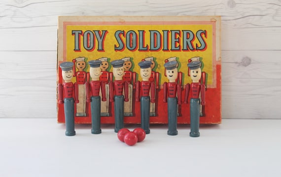 Vintage Complete Set of 6 Wooden Army Cadet Toy Soldier Skittles