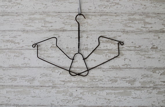 Black metal hanger hotsell