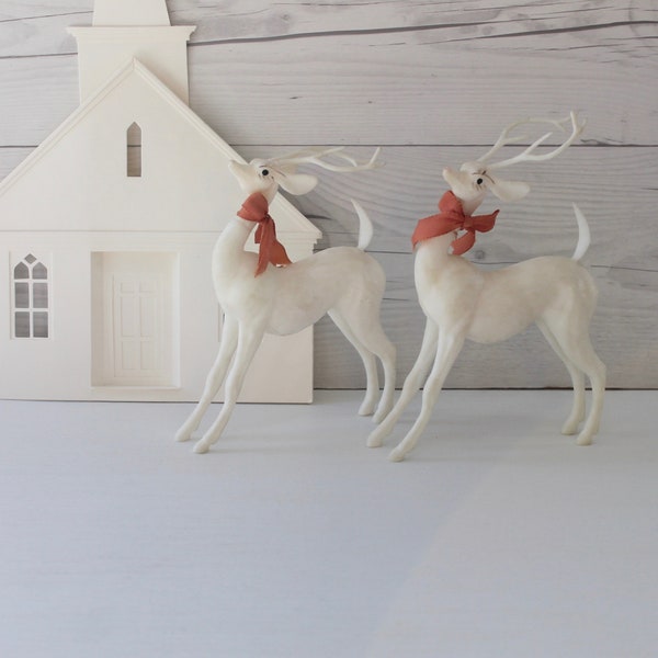 Mid Century Pair of Small White Rubbery Plastic Reindeer Figures, Vintage Christmas Reindeer