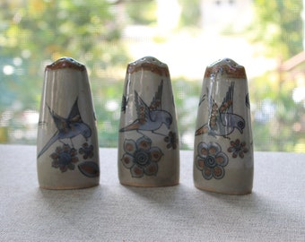 Mexican Folk Art Ceramic Tonala Salt /& Pepper Shakers-Butterfly Designs