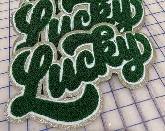 Parches Lucky Chenille con ribete de brillo dorado (NO HIERRO ON) - Parches Chenille de San Patricio -Parches Lucky - Parches de letras de la suerte