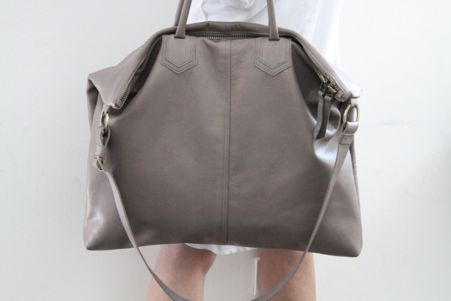 Large Crossbody Bag Gray Leather Bag Big Crossbody Carry Etsy