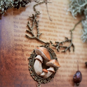 Necklace Fairy Circle image 3