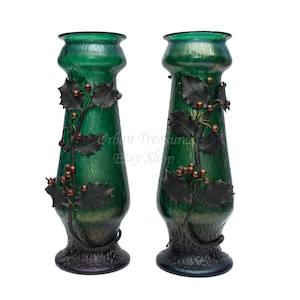 Kralik Art Glass Vase Antique 1900s &quot;Diaspora&quot; Holly Mount, Forrest Green Iridescent Glass, Tall Bud Vase Centerpiece, Art Nouveau