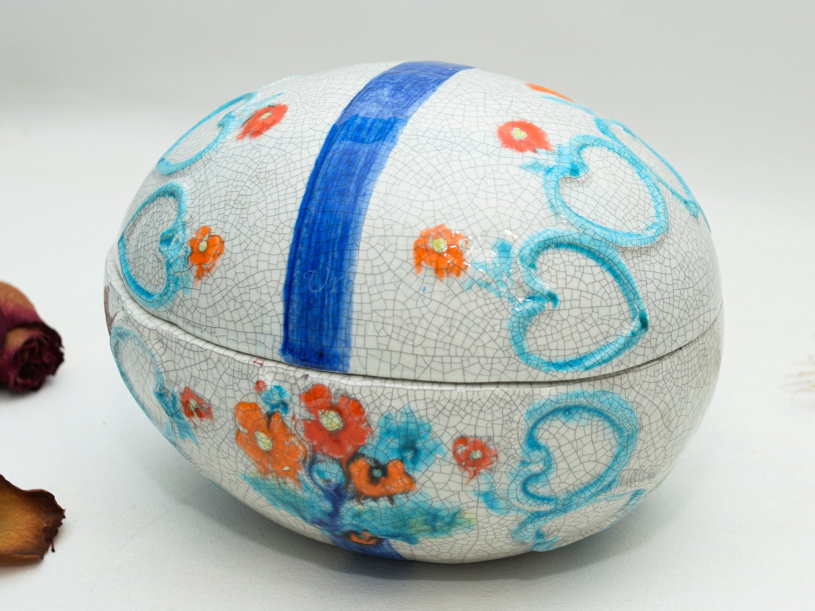Vintage Ceramic Easter Egg Box Lidded Egg Trinket Box Flower Etsy
