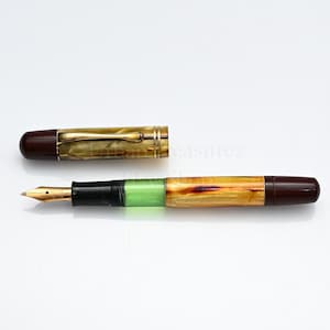Pelikan 101N Fountain Pen • Tortoise & Brown - Nib 14k • Antique Pre-1940 Writing Collectors Pen