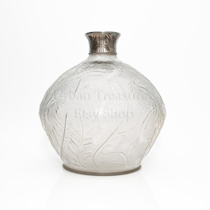 Lalique Vase &quot;Plumes&quot; NO. 944, designed 1920 - Feathers Relief with Silver Neck Mount - Glass Collector - Collectible Art Glass Rene Lalique