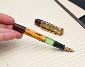 Pelikan 101N Fountain Pen • Tortoise Brown Nib 14k • Antique