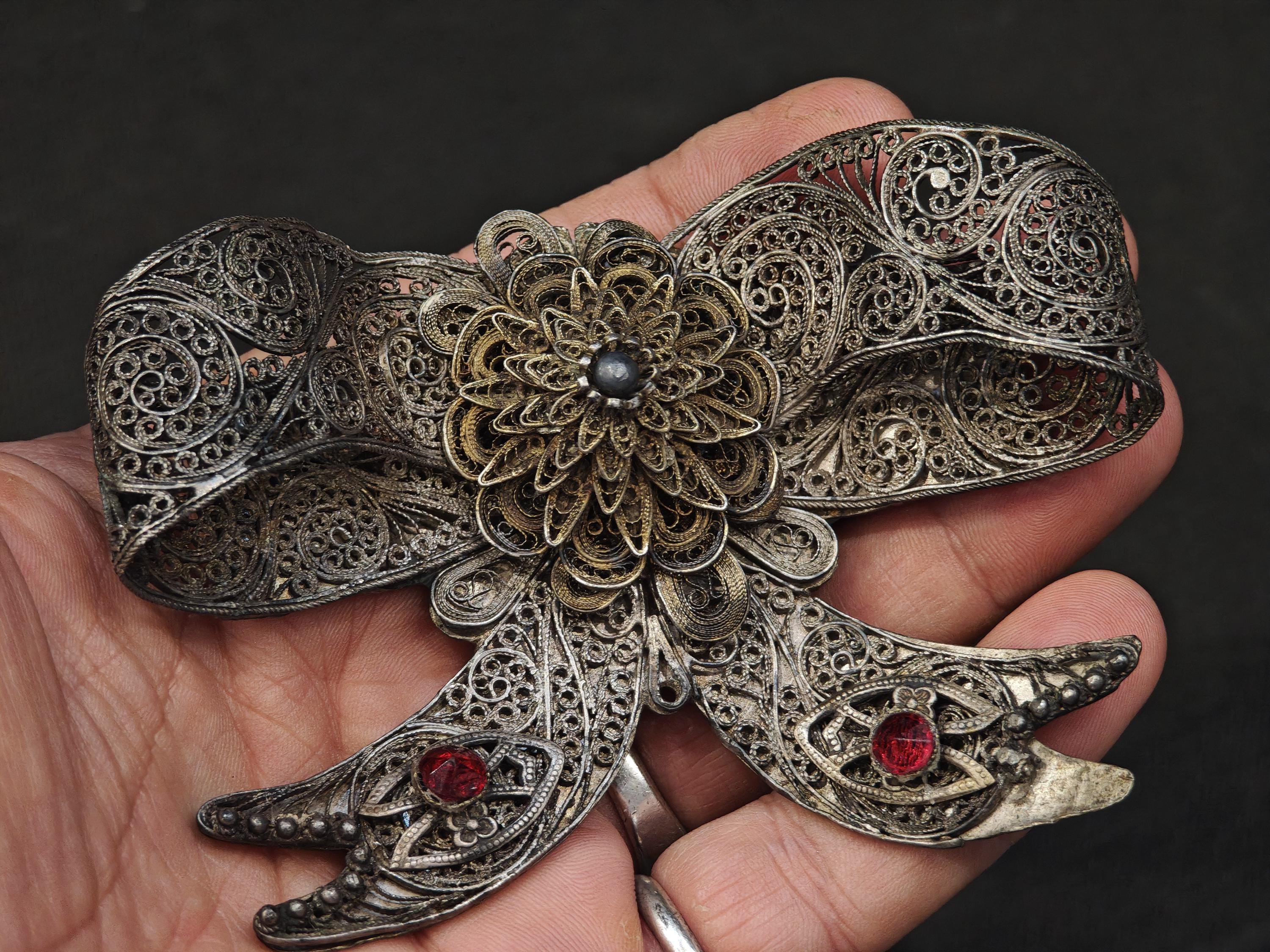 VTG Antique Estate Silver filigree rhinestone sash/ belt buckle Victorian Sterling Silver Filigree Rose Antique Elegant Belt  main image 3