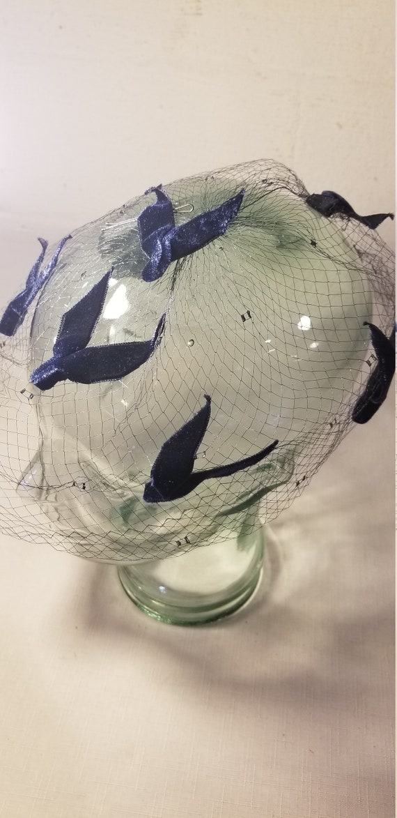 1960s Navy Blue Fascinator Veil