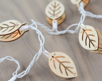 ¡Luces de cadena de hojas! SVG, AI, archivos de estudio para Silhouette, Glowforge, Laser Cutter