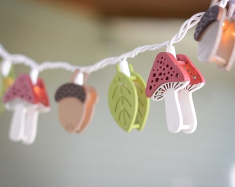 Paquete: Cadena de luces - ¡Bosque otoñal! SVG, AI, archivos de estudio para Silhouette, Glowforge
