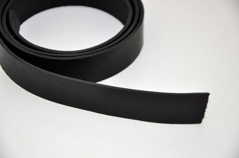 2.2-2.6 mm 120cm Long BLACK VintageAntique Look Veg-Tan Premium real leather strap
